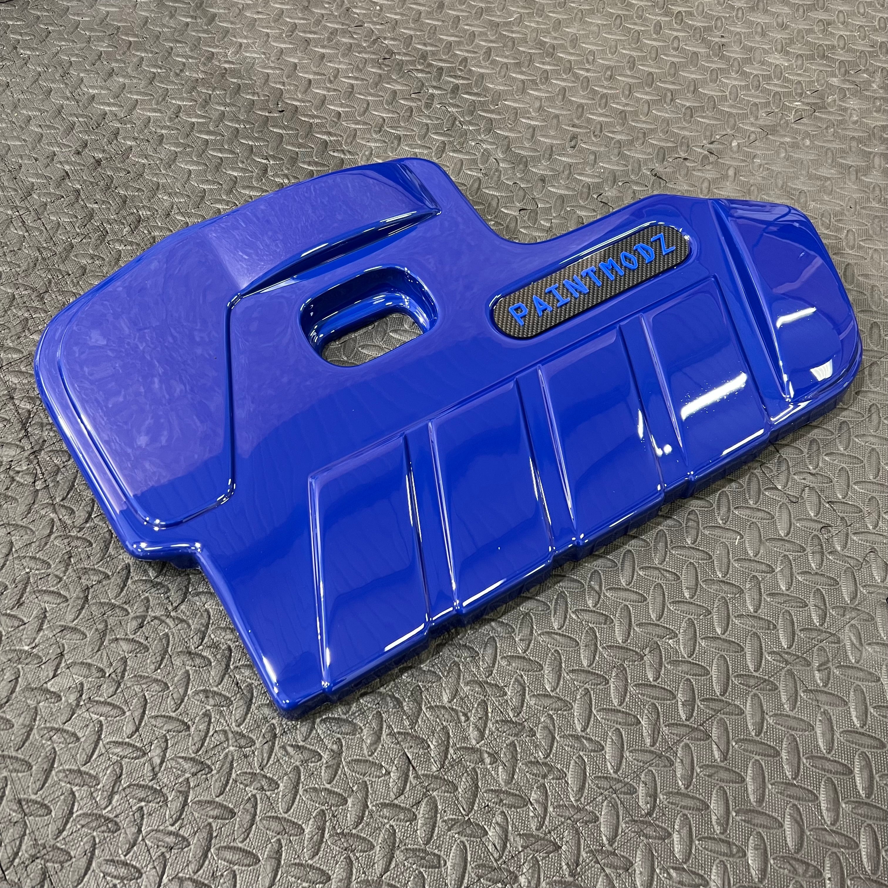 Proform Engine Cover - MK4/4.5 Focus ST Petrol - Gloss Blue Plastic - Medium Blue/Deluxe Carbon Fibre Effect Badge