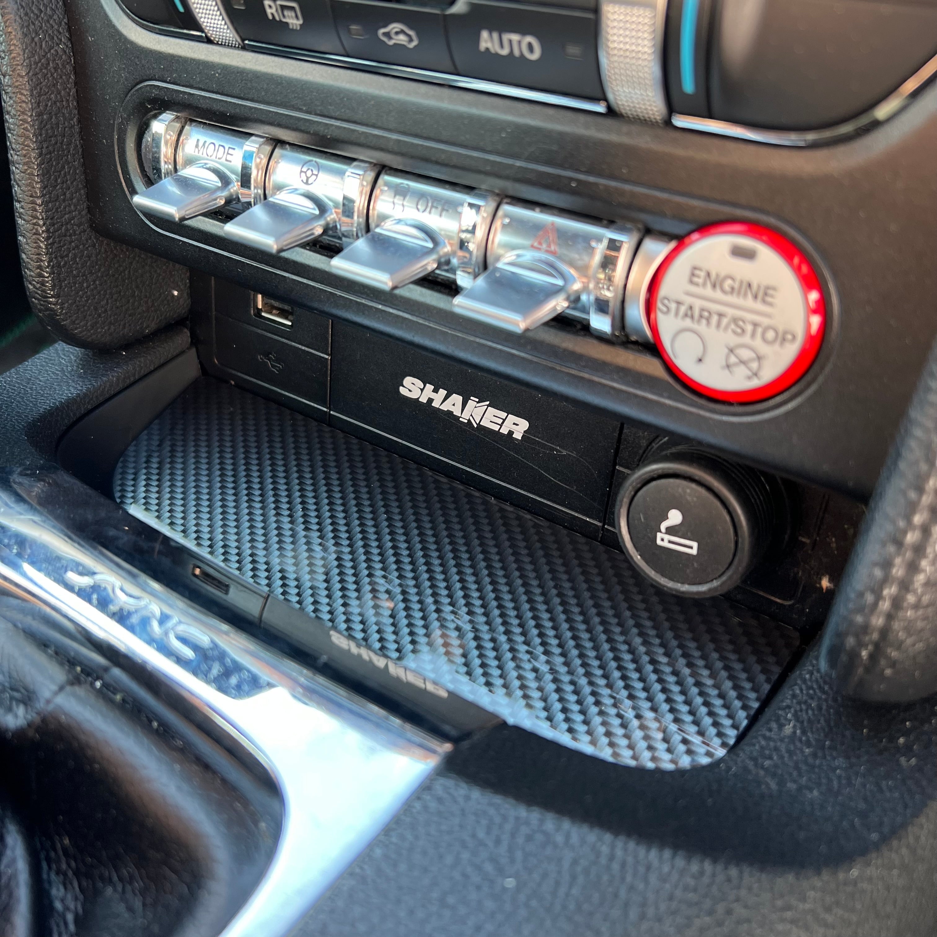 Mustang (6th Generation) Centre Console Insert