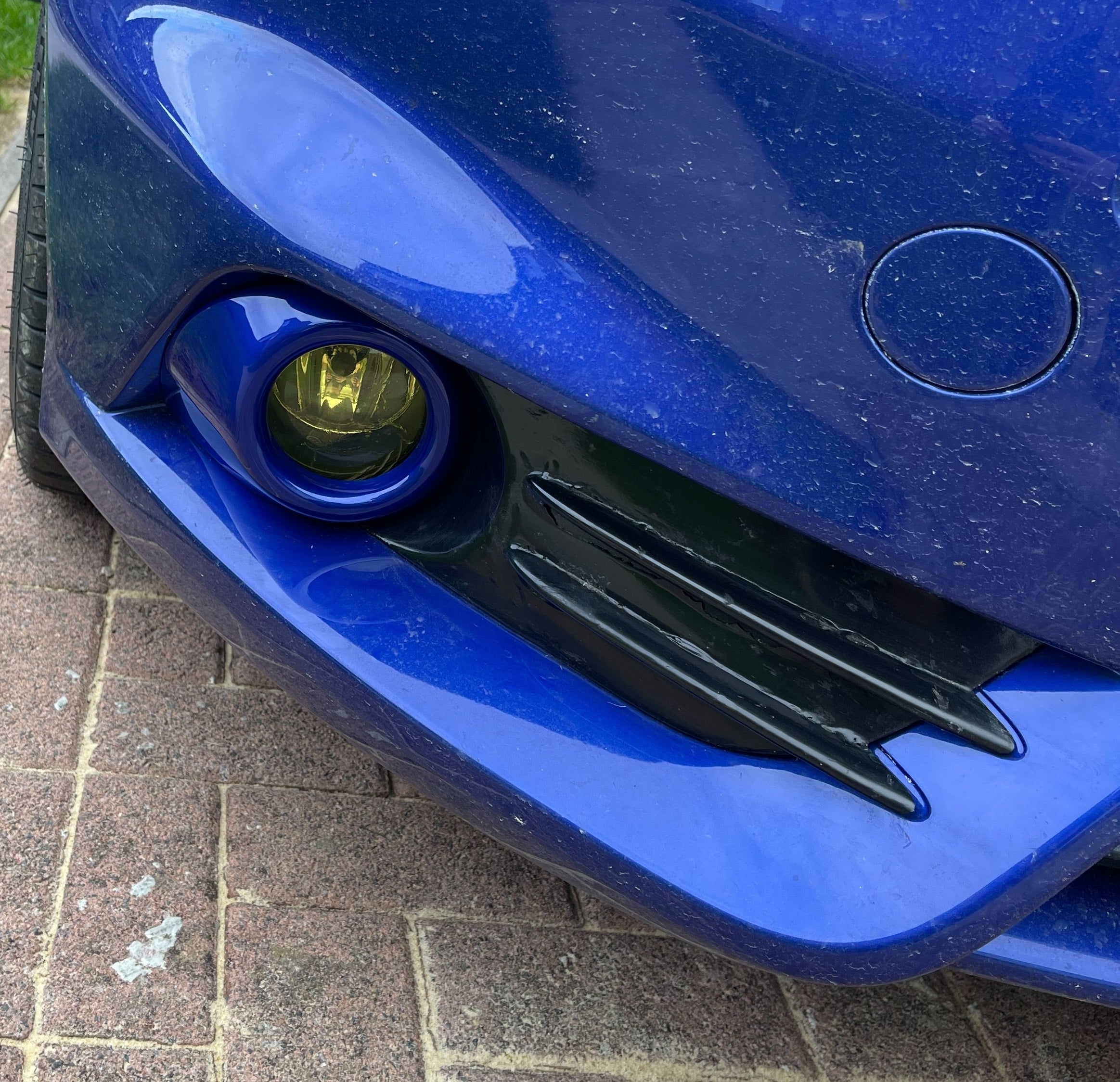 Proform Fog Light Trims - Mk7.5 Fiesta ST180/ST200 - Painted Spirit Blue/Gloss Black