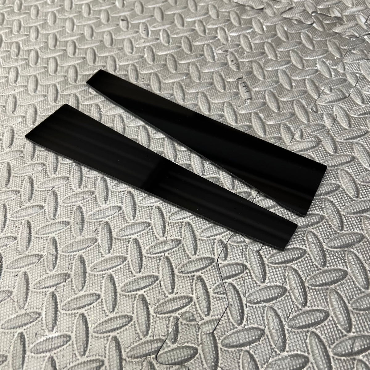 Mk8/8.5 Fiesta Front Door Pocket Insert Plates - Gloss Black Plastic