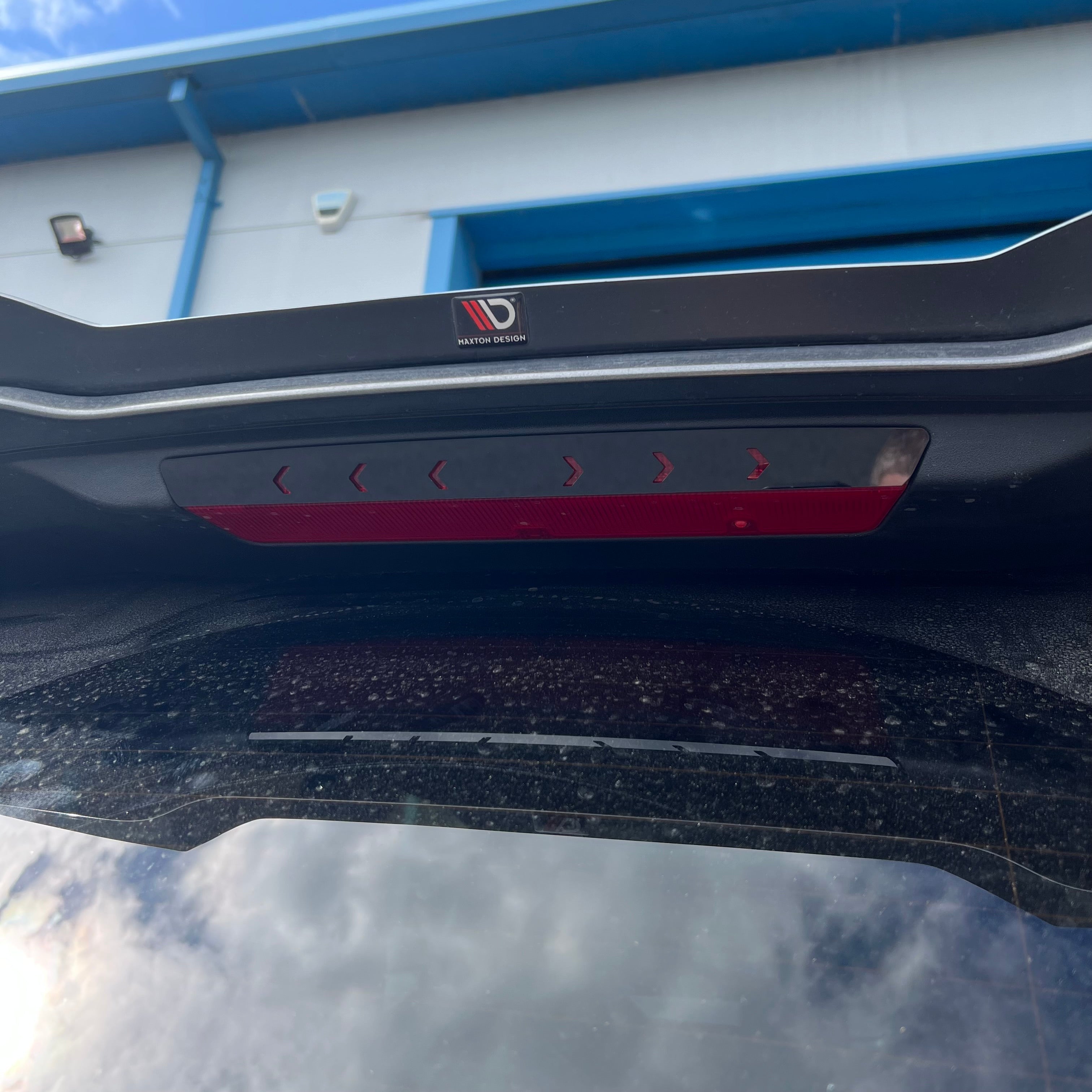Proform Upper Middle Brake Light Cover Plate - Mk8/8.5 Fiesta, Mk4/4.5 Foucs & Mk2/2.5 Puma - Gloss Black Plate With Cheveron Detail.