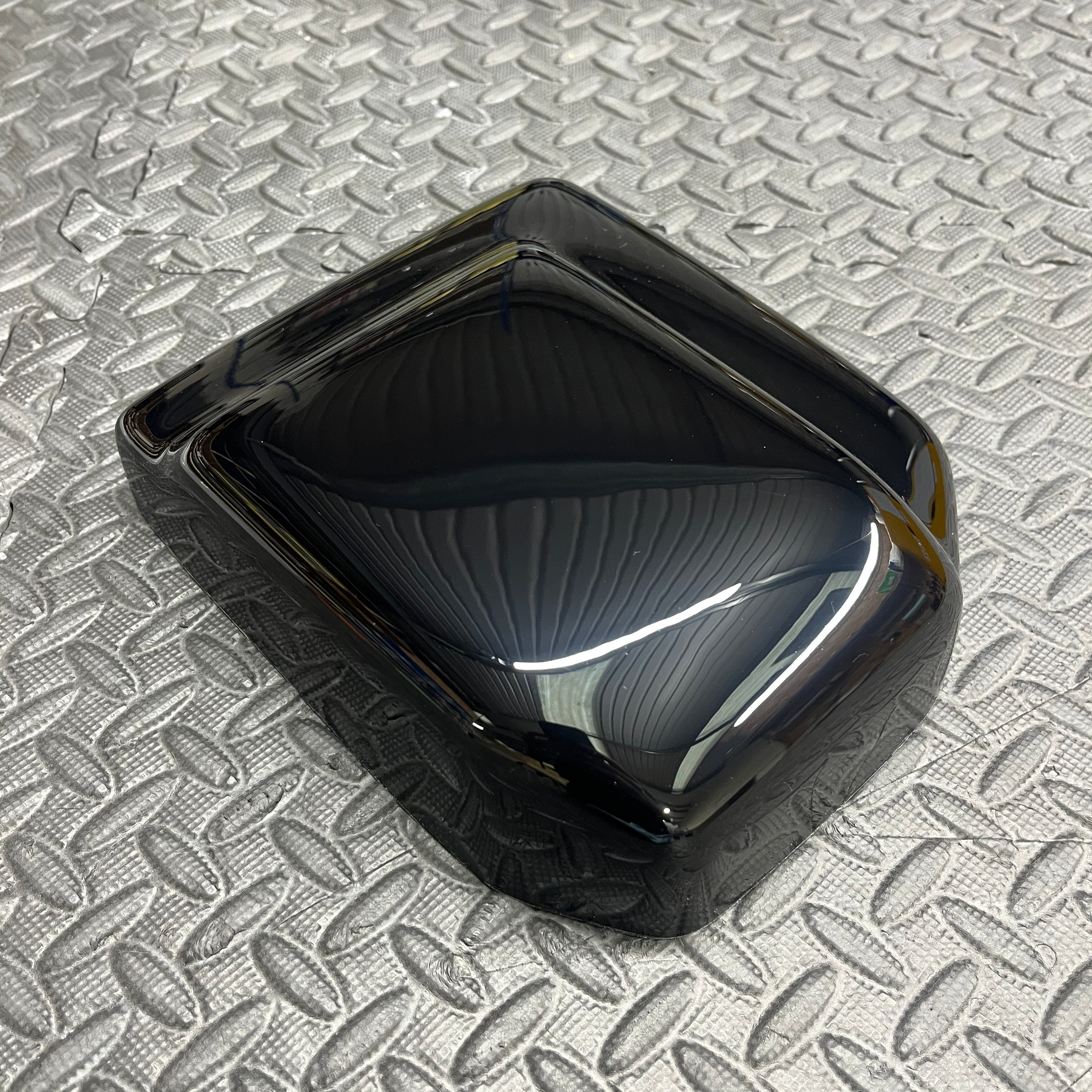 Proform Mk8/8.5 Ford Fiesta Fuse Box Cover - Gloss Black Plastic