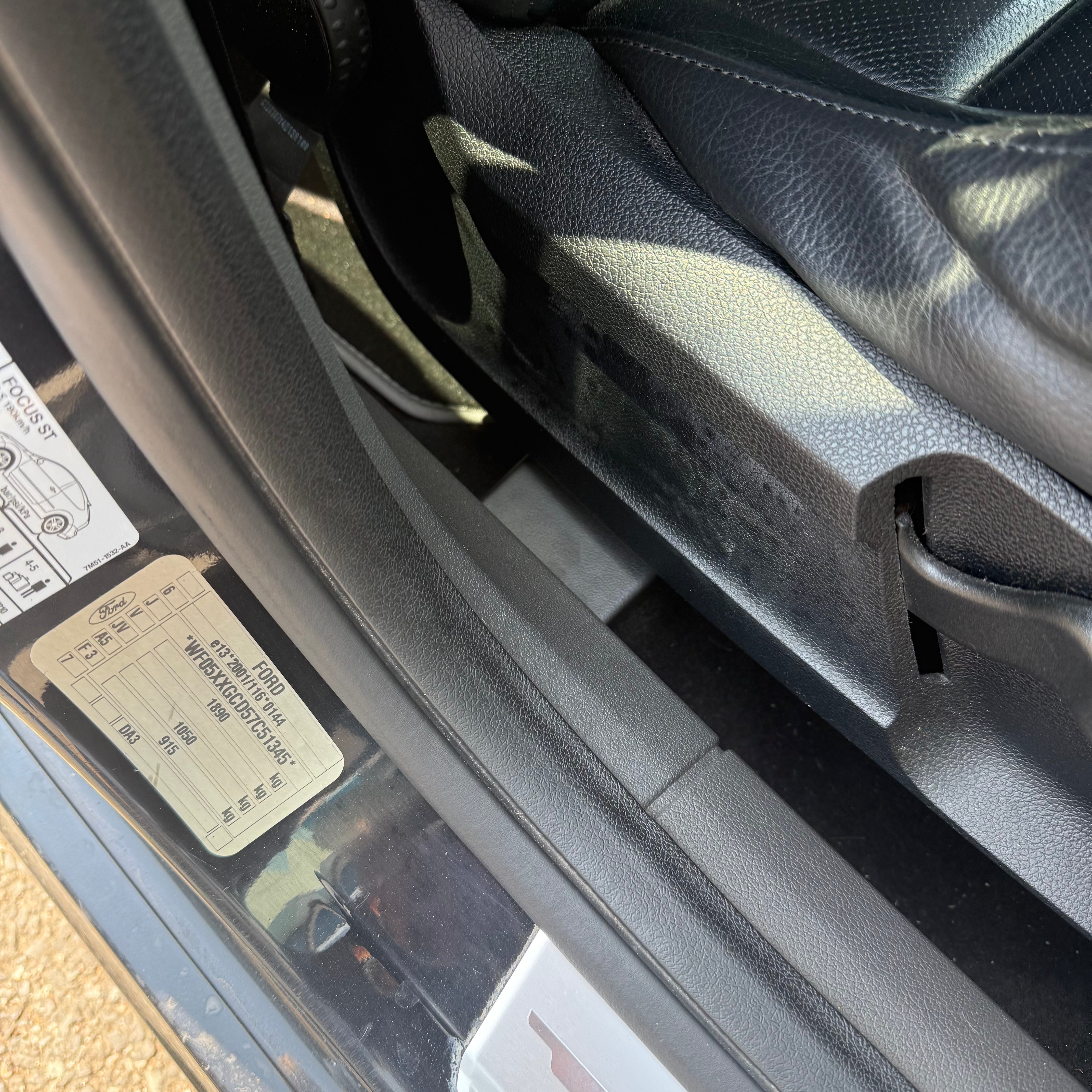 Seat Rail End Covers (Sides) - Mk2/2.5 Focus (excluding RS)