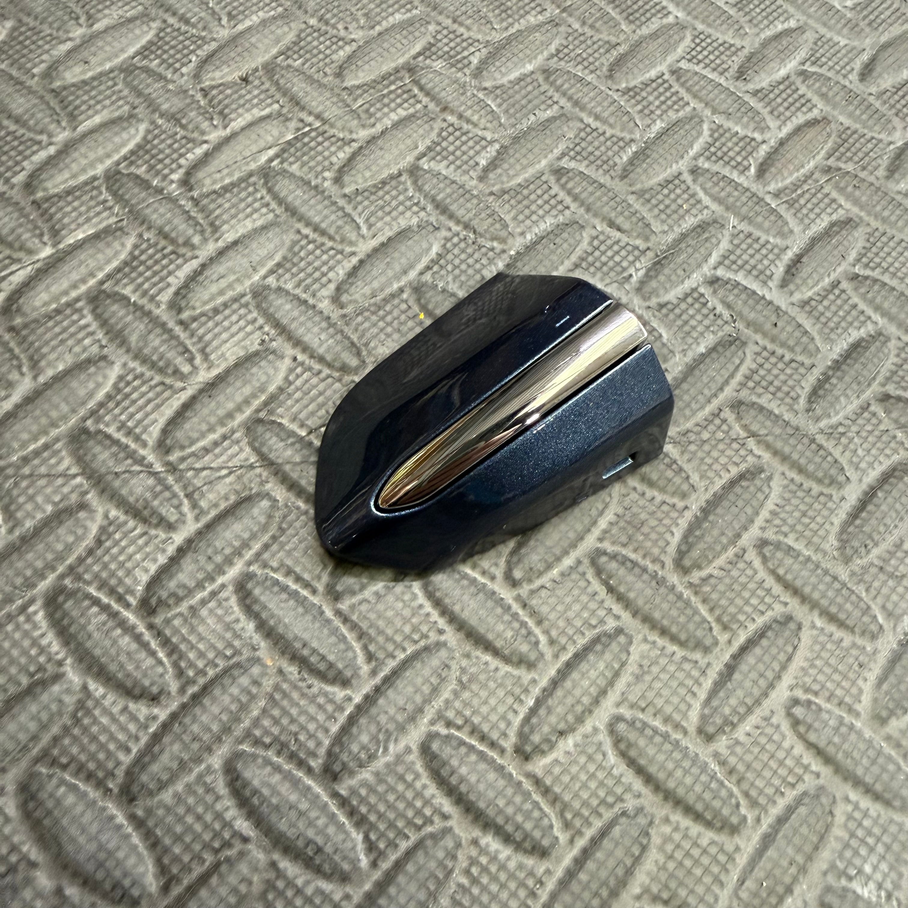 Standard Door Handle Lock Cover - Mk5 Mondeo - Left Hand Drive