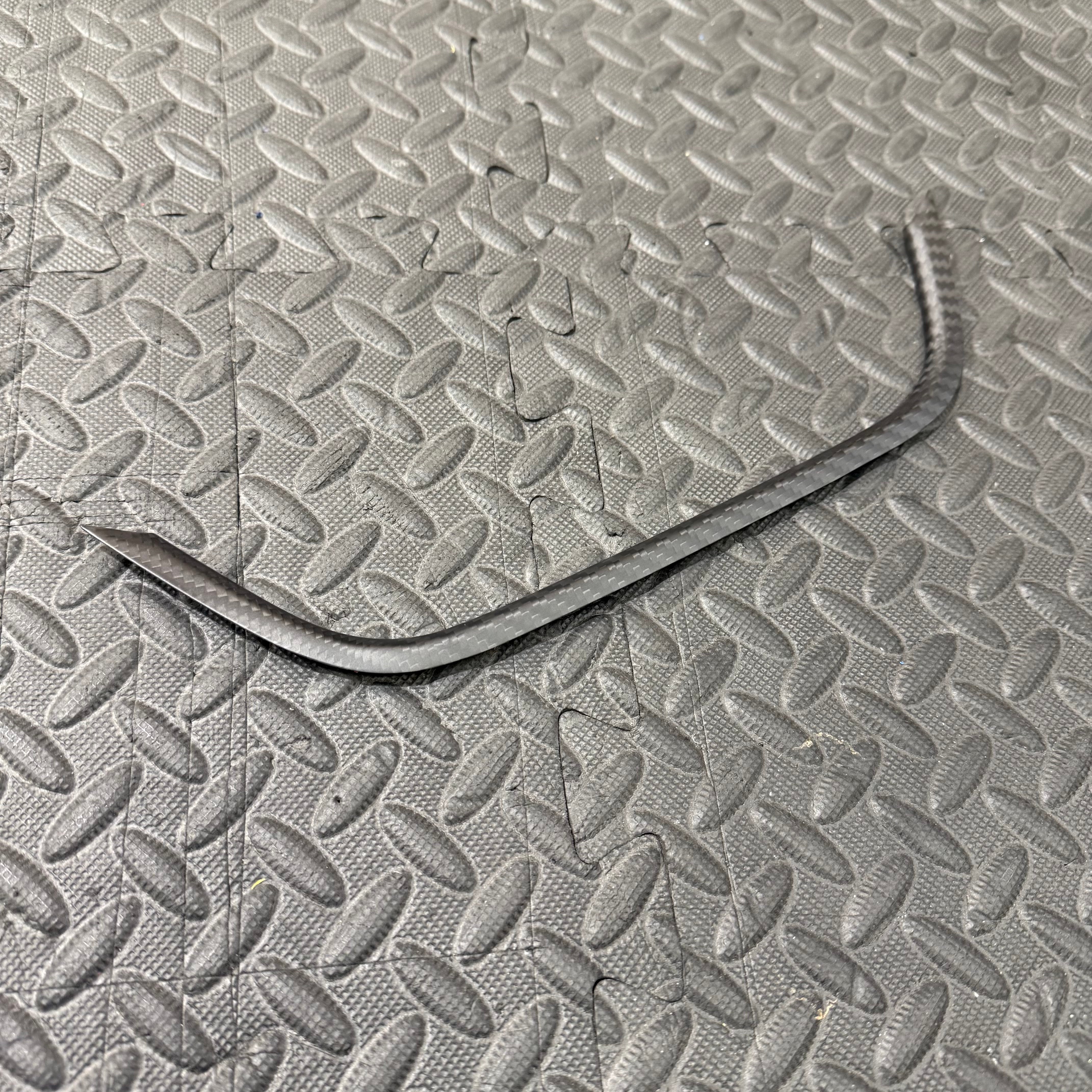 Mk8/8.5 Fiesta Real Carbon Fibre Centre Heater Vent Trim - Satin Finish