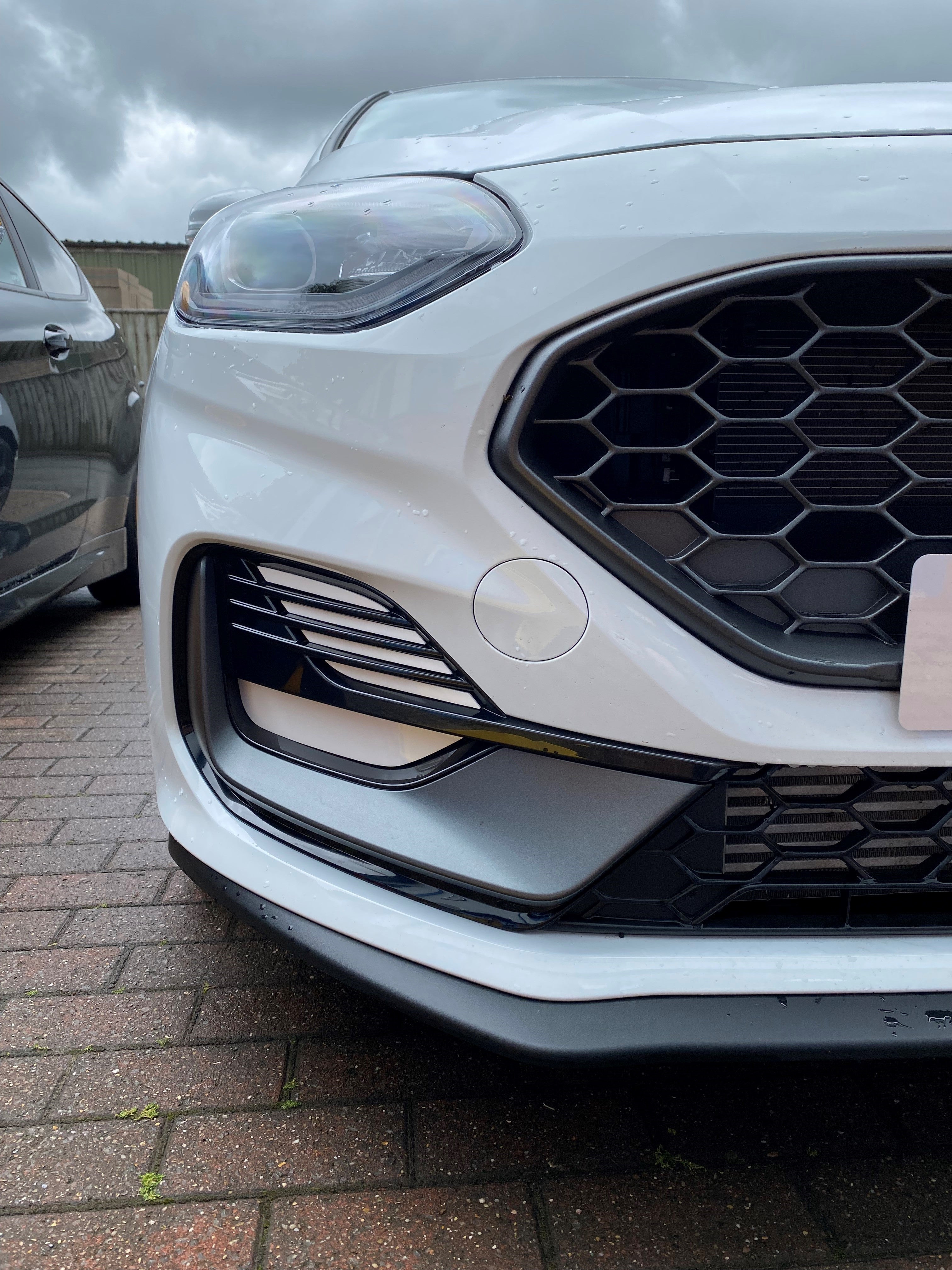 Mk8.5 Fiesta ST / ST-Line 'Fog Light' Bumper Trim Insert Set (Various Finishes)