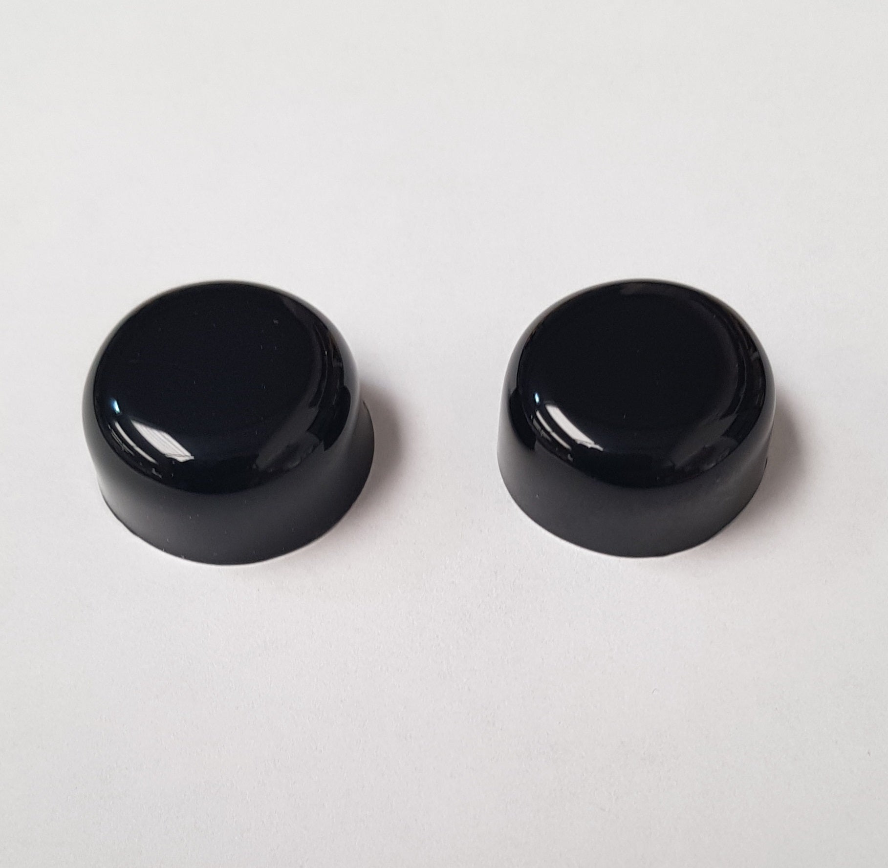 Wiper Arm Bolt Rubber Covers - Various Fiesta, Focus & Puma Models