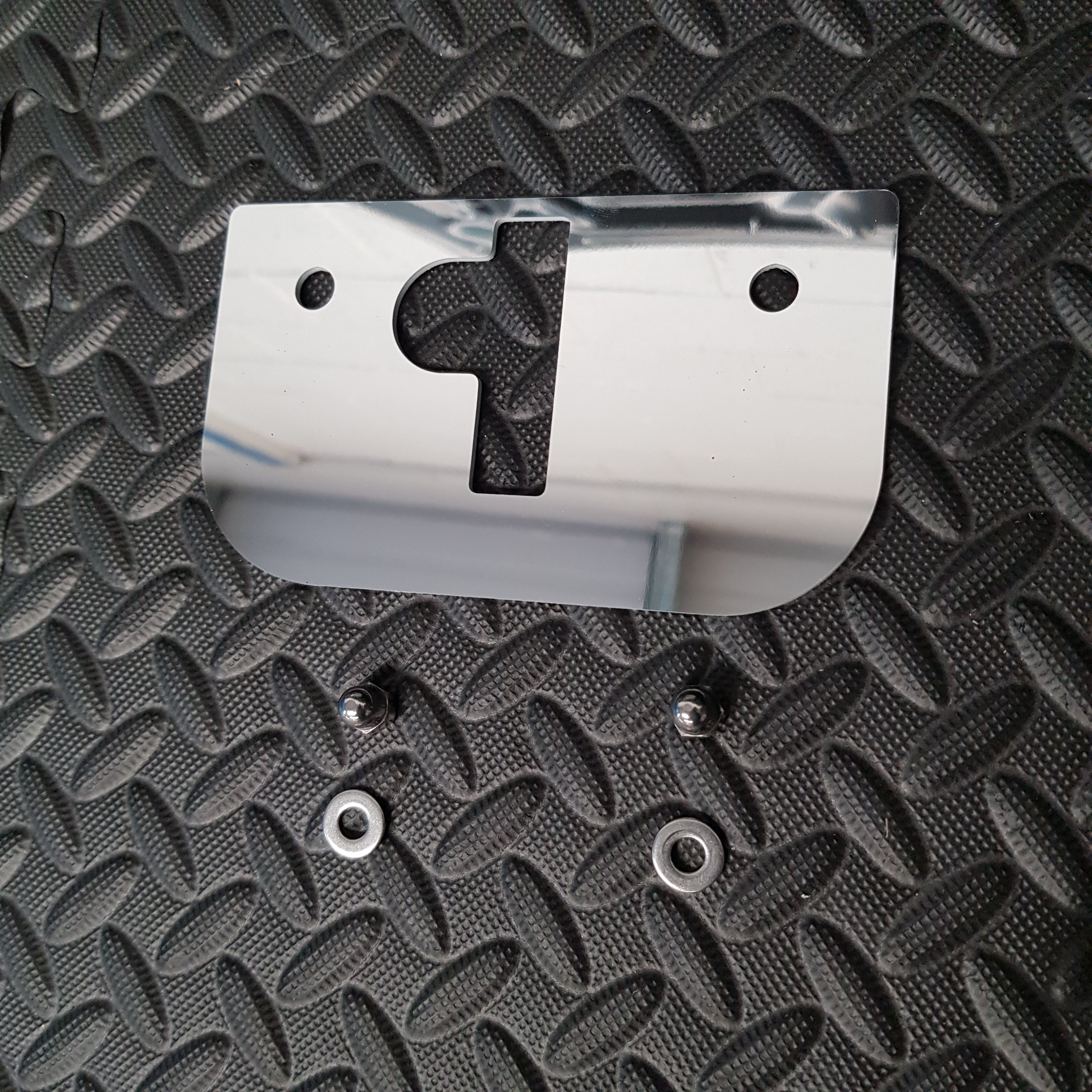 Proform Upper Bonnet Catch Plate - Mk8/8.5 Fiesta