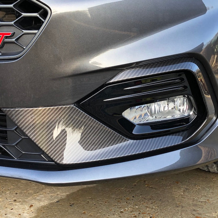 Outer Fog Light Bezels - Mk8 Fiesta ST/ ST Line - Hydrodipped Carbon Fibre Effect