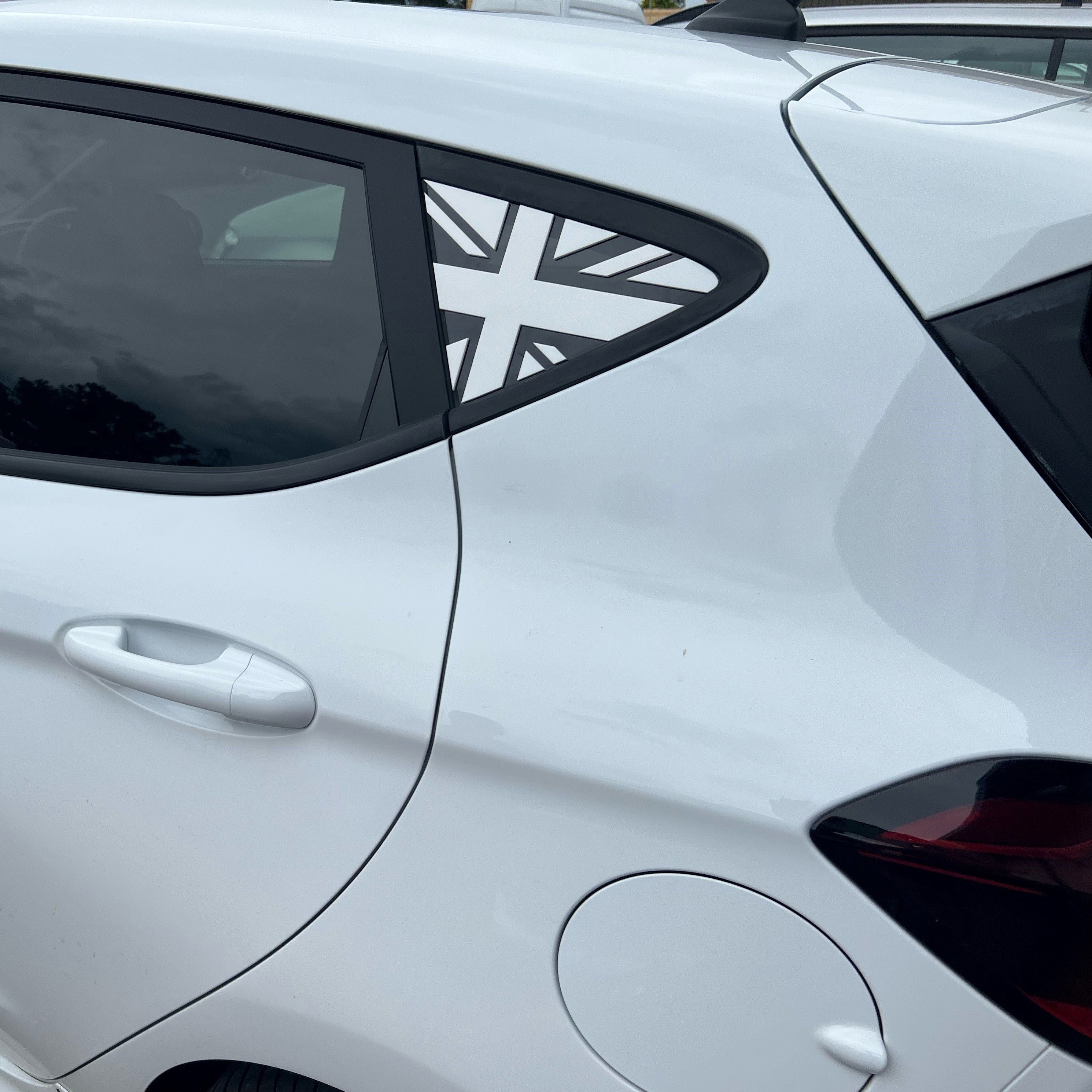 Mk8/8.5 Fiesta Acrylic Union Jack Rear Window Inserts