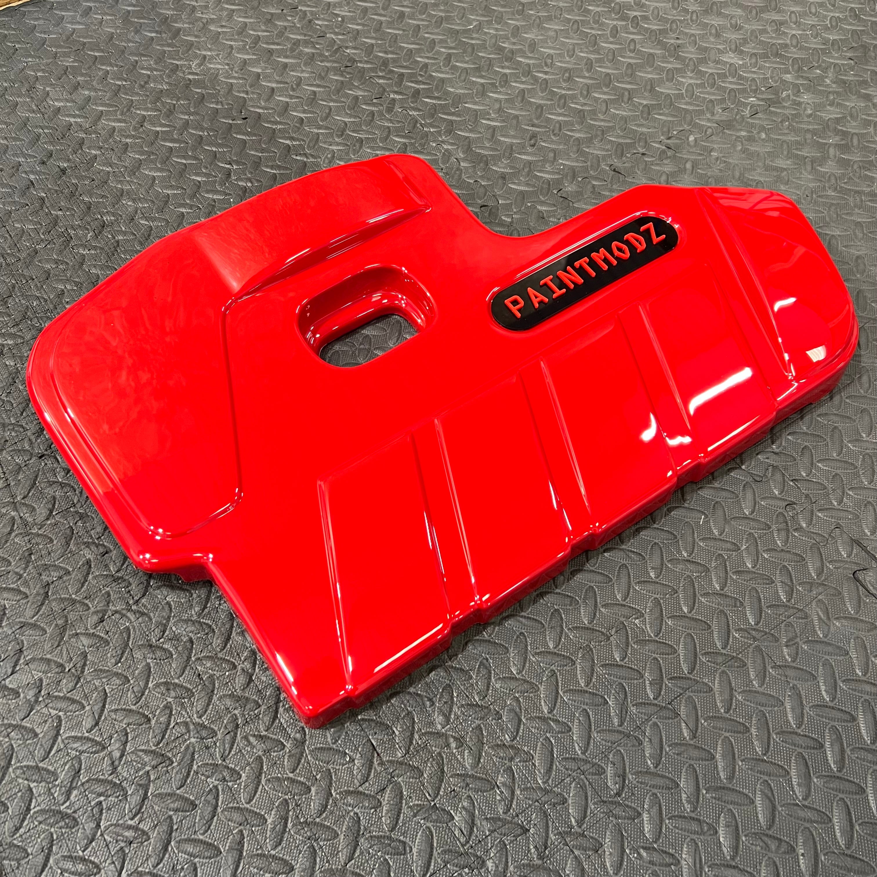Proform Engine Cover - MK4/4.5 Focus ST Petrol - Gloss Red Plastic - 
Red/Gloss Black Badge