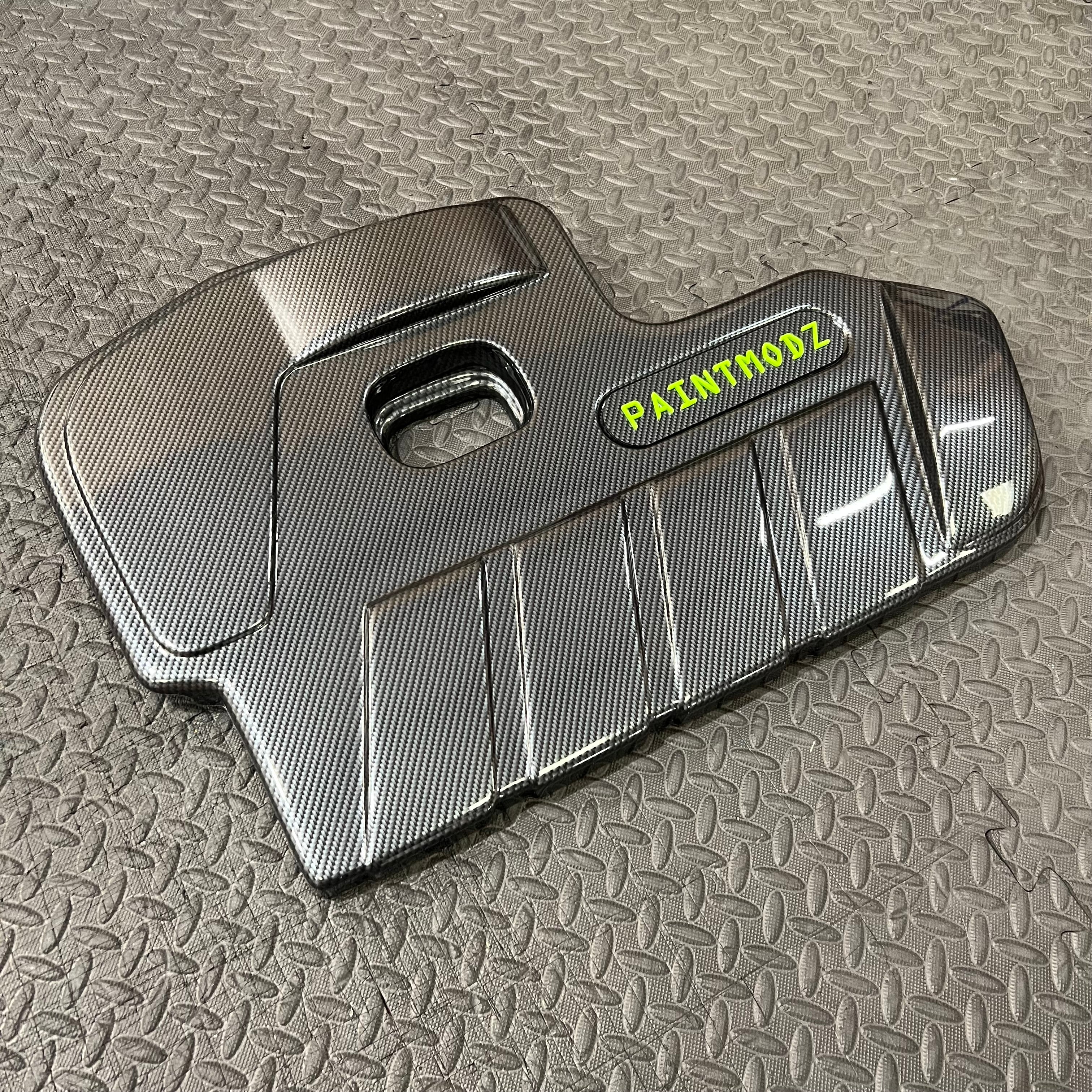 Proform Engine Cover - MK4/4.5 Focus ST Petrol - Deluxe Carbon Fibre Effect Plastic - Light Green/Deluxe Carbon Fibre Effect Badge