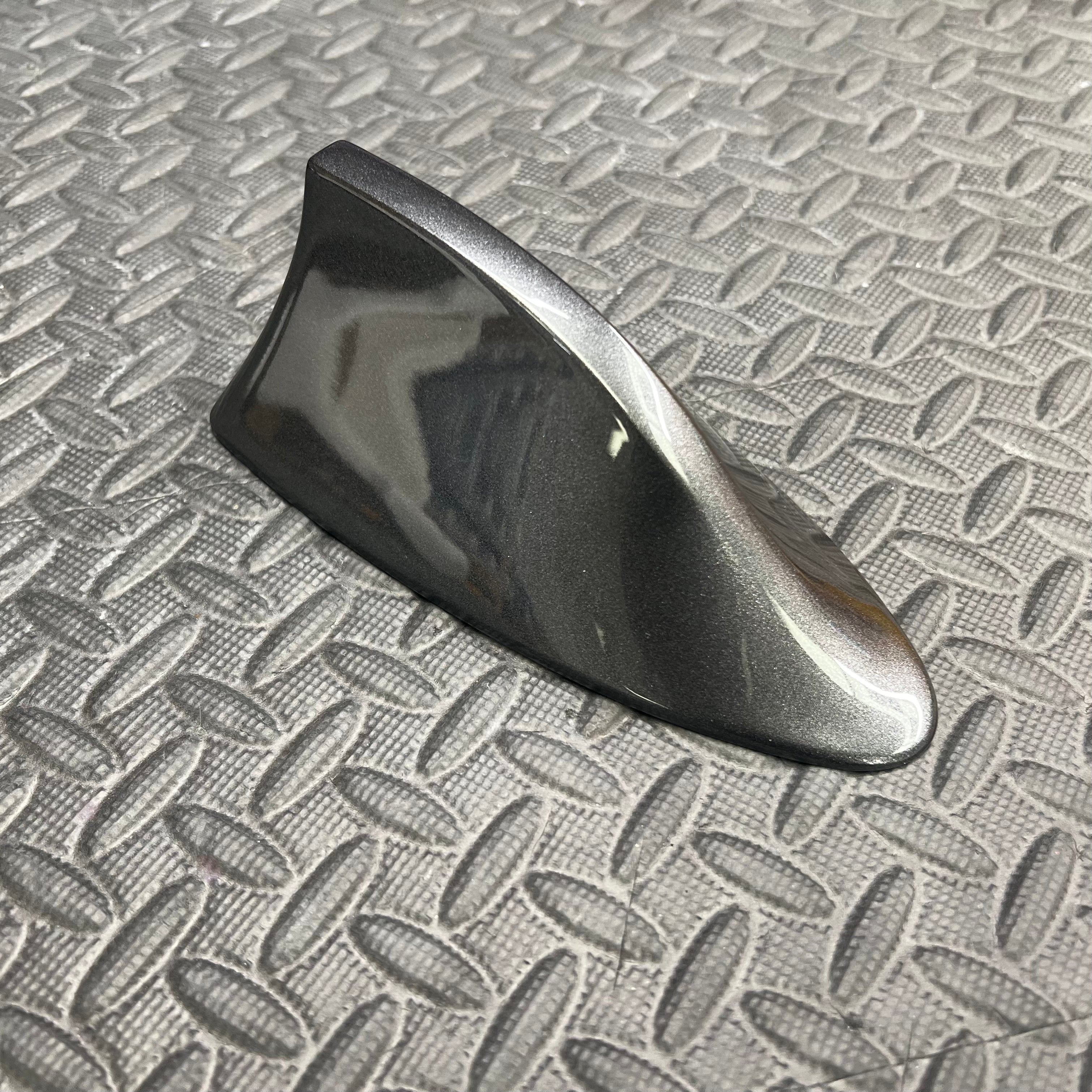 Replacement shark fin aerials