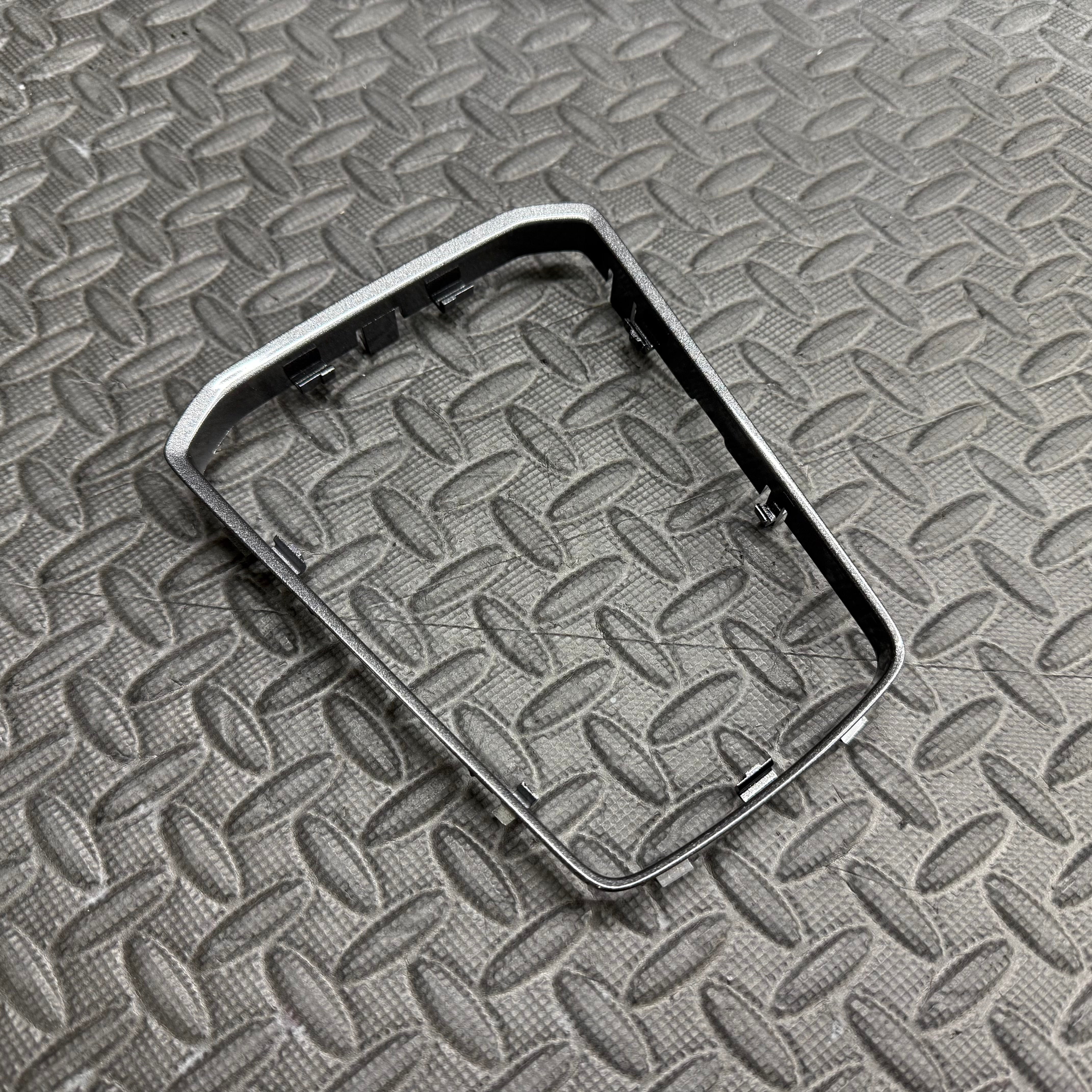 Genuine Ford Mk4/4.5 Focus Gear Gaiter Ring
