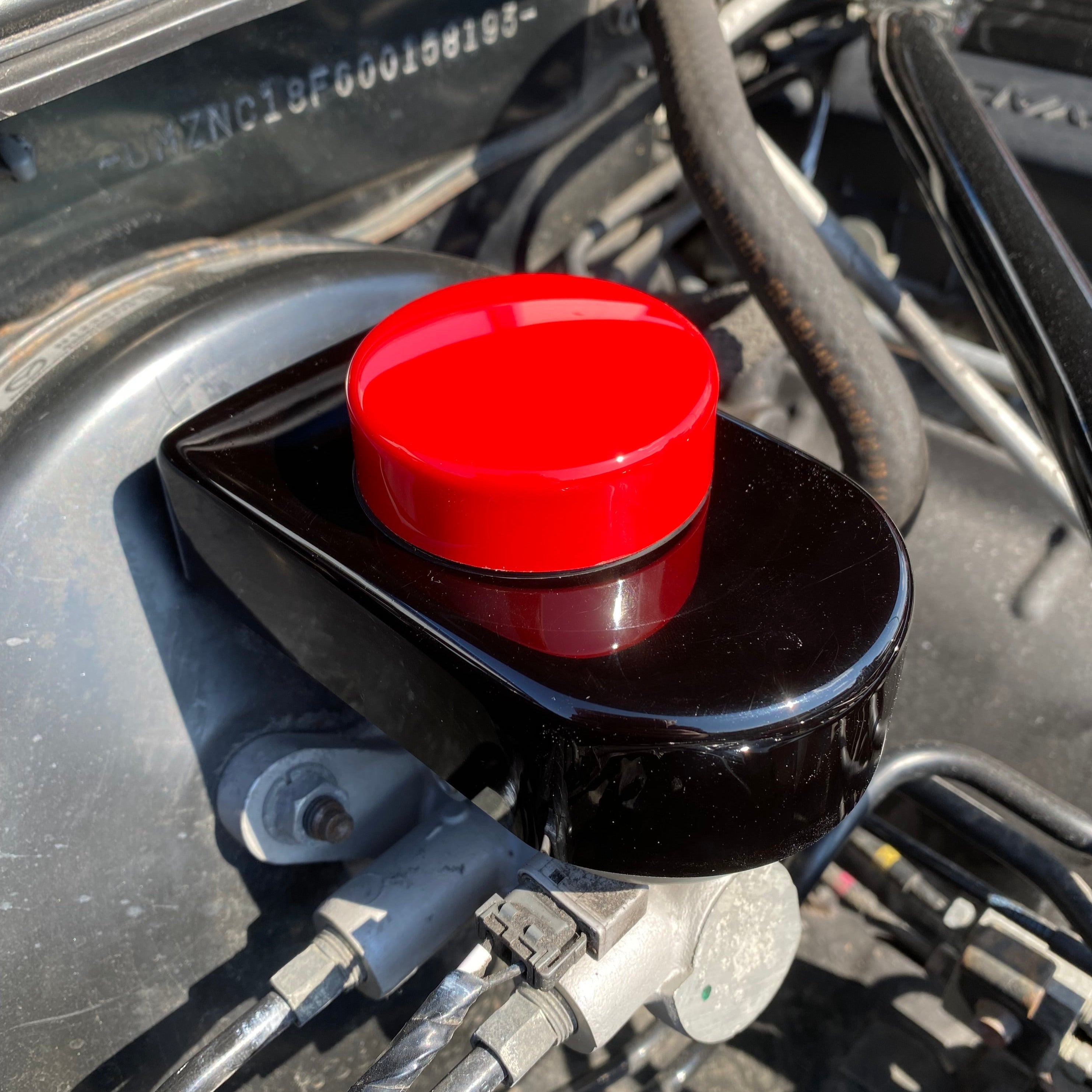 Proform Mazda MX5 Brake Reservoir Cover - Gloss Black Plastic