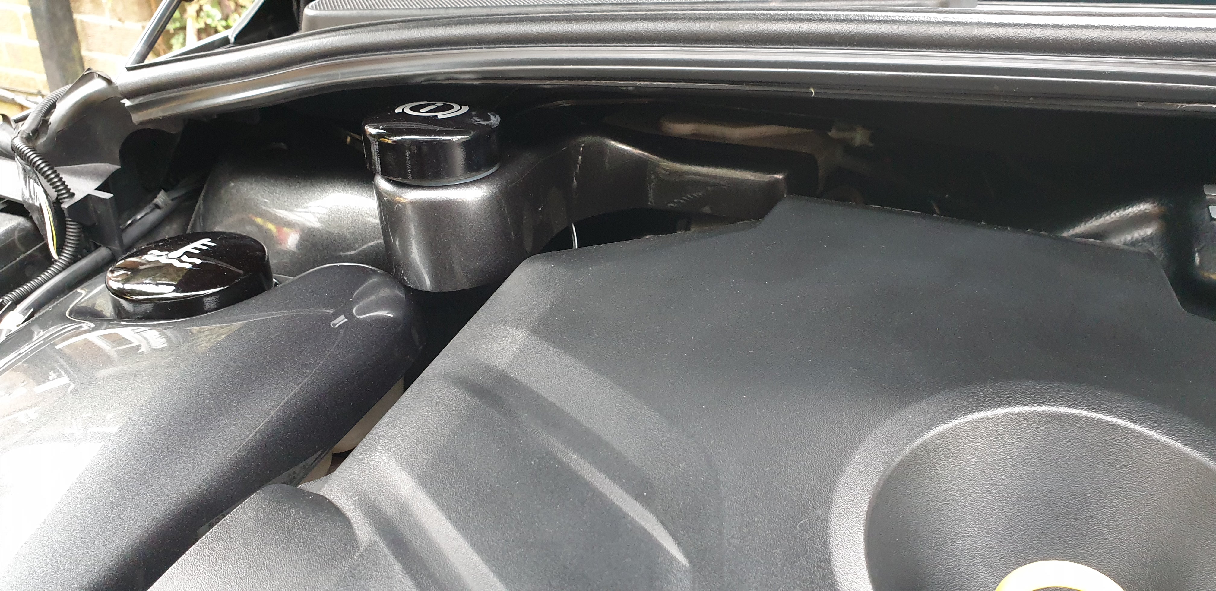 Proform Brake Reservoir Cover - Mk3/3.5 Focus (Painted Finishes) - Left Hand Drive