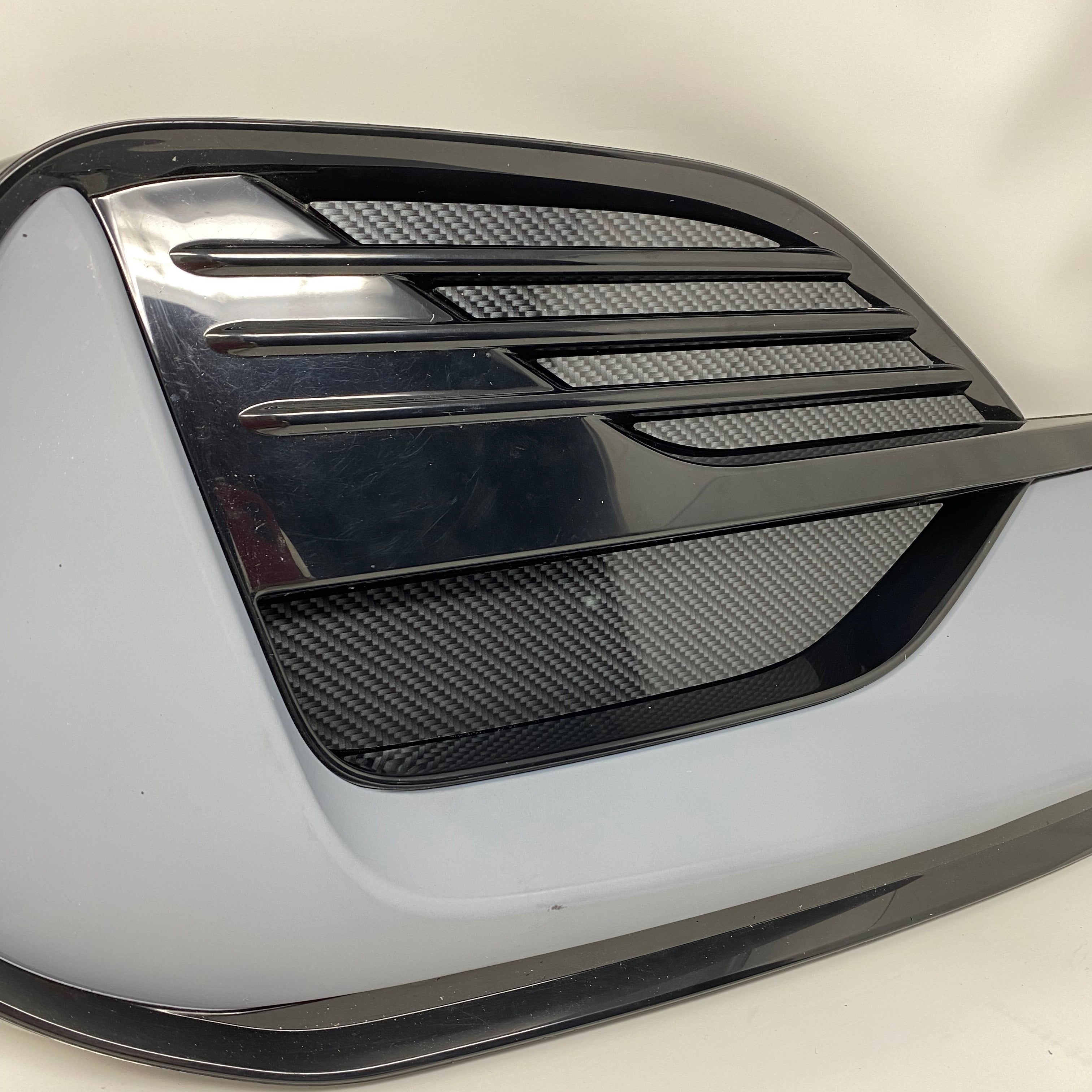 Proform Mk8.5 Fiesta ST/ST Line 'Fog Light' Bumper Trim Insert Set -  Deluxe Carbon Fibre Effect Plastic