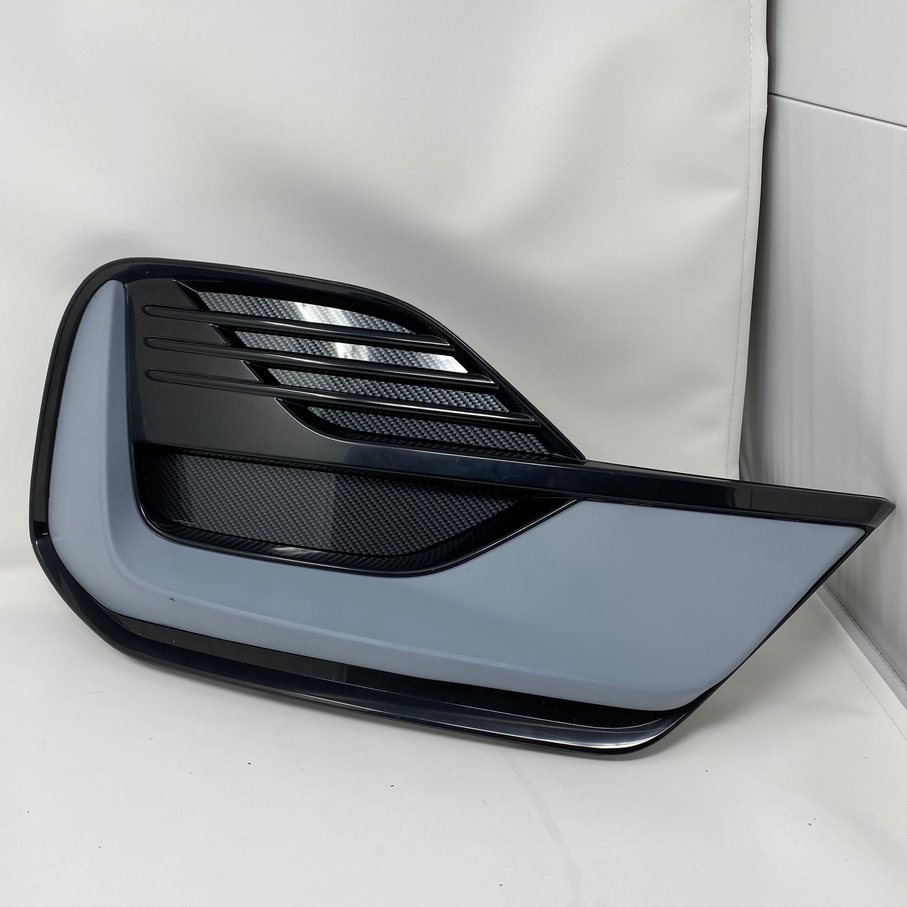 Proform Mk8.5 Fiesta ST/ST Line 'Fog Light' Bumper Trim Insert Set -  Deluxe Carbon Fibre Effect Plastic