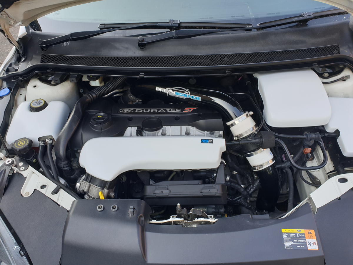 Proform Engine Bay Dress Up Kit - Mk2/2.5 Focus Painted Frozen White
