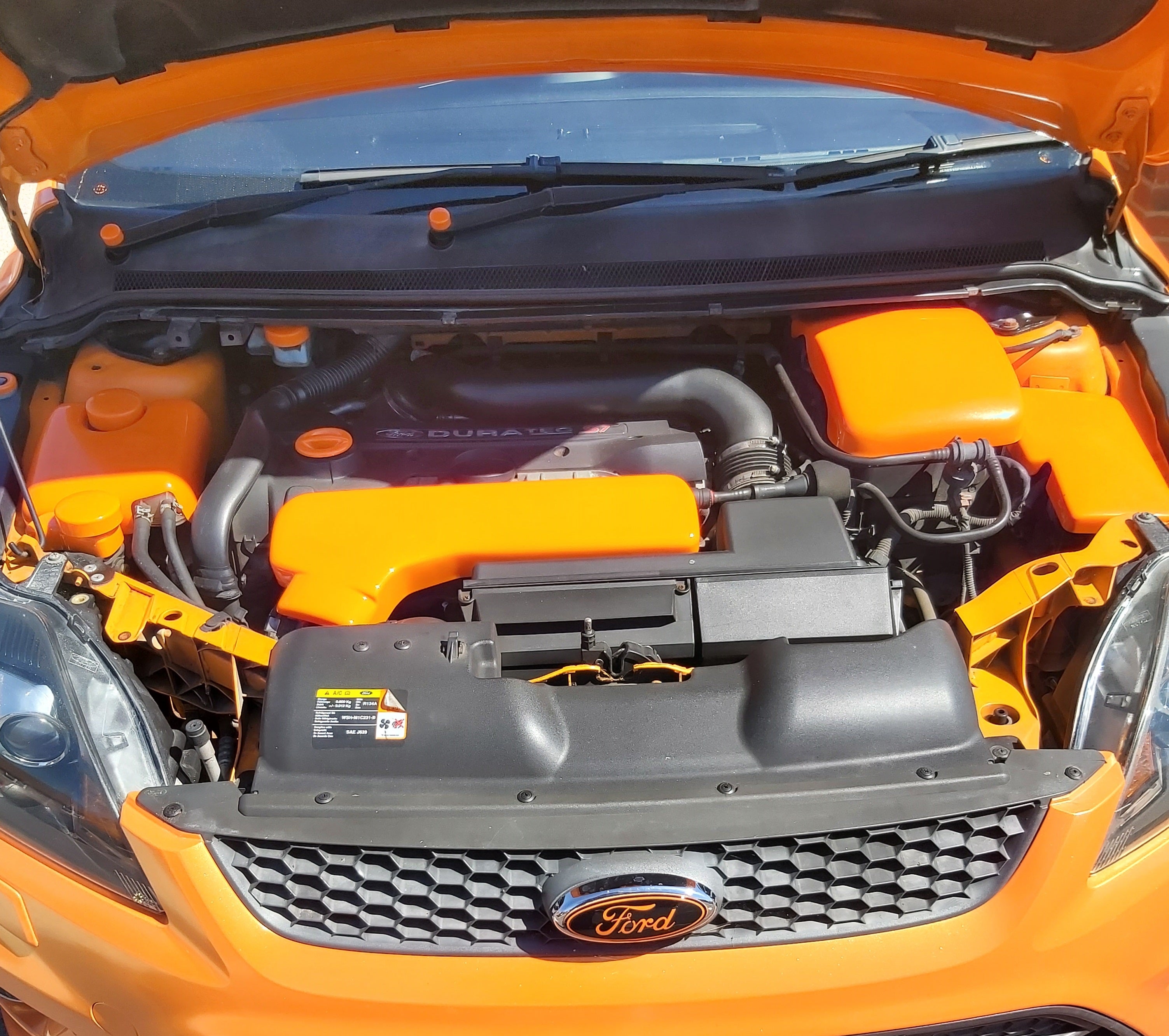 Proform Engine Bay Dress Up Kit - Mk2/2.5 Ford Focus - Gloss Orange Plastic